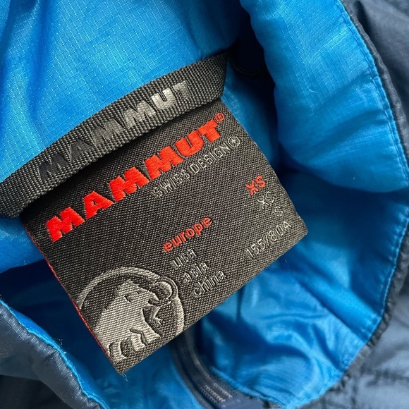 Mammut Lightweight Puffer Vest Women’s XS Hiking Outdoors Camping - Picture 2 of 7